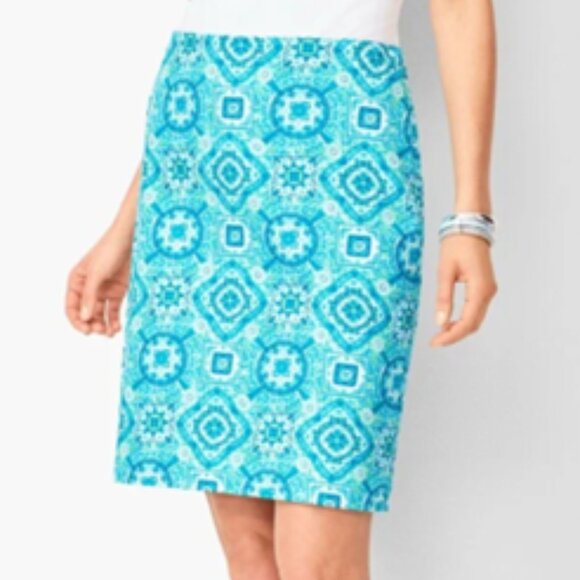 Talbots A-Line Skirt medallion  canvas cotton aqua blue & white size 10 petites - Picture 1 of 12